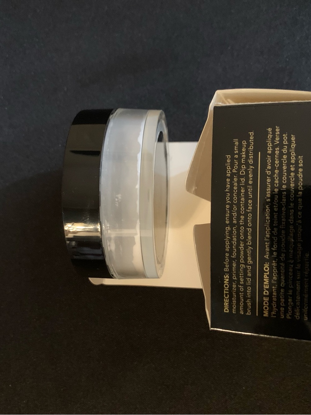ISH Compact Pressed Powder - Black & Gold Lettering - Picture 2 of 2